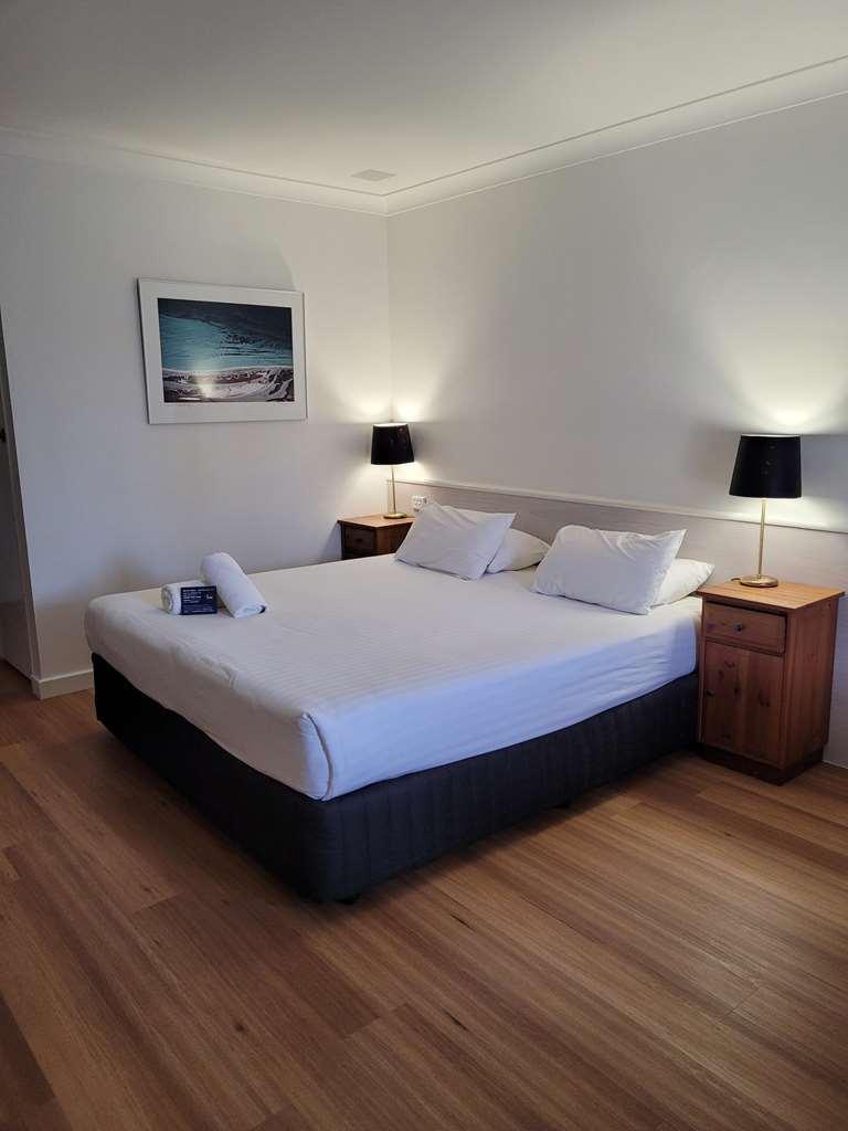 Surestay Hotel By Best Western The Clarence On Melville Albany Habitación foto